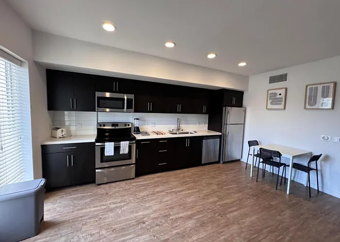 Hollywood Universal Studios Apartment Free Parking